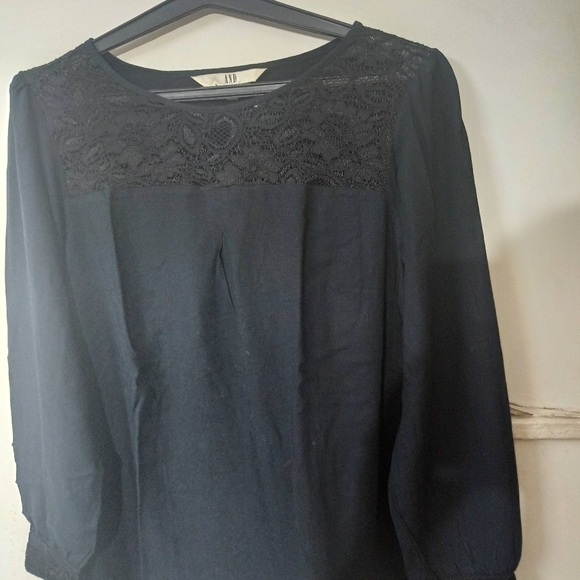 AND Black Net detailing top - Picture 6 of 9